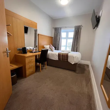 King Alfred Hotel *